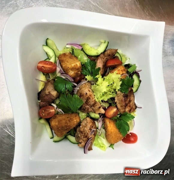 Zdjęcie w galerii na portalu naszraciborz.pl: Na weekend od Braxtonu. Sałatka wiejskiej gospodyni wiadomości z regionu