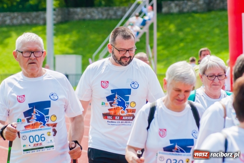Zdjęcie w galerii na portalu naszraciborz.pl: IV raciborski Bieg Bez Barier za nami [FOTO] wiadomości z regionu