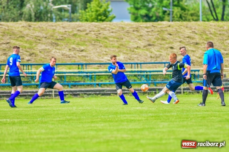 Zdjęcie w galerii na portalu naszraciborz.pl: Mistrzostwa Polski niesłyszących w piłce nożnej siedmioosobowej w Raciborzu wiadomości z regionu