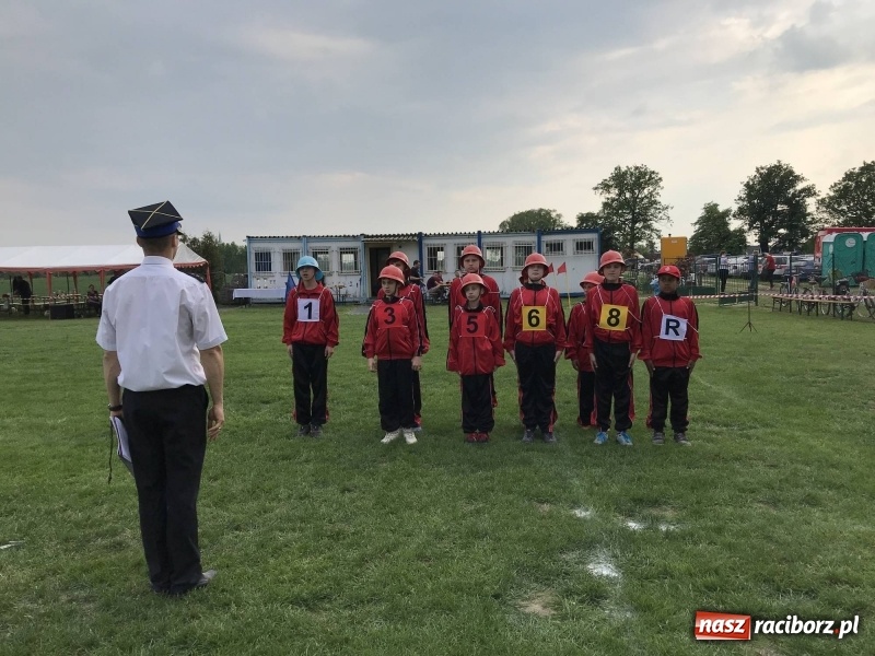 Zdjęcie w galerii na portalu naszraciborz.pl: Dwa razy Sudół oraz Miedonia i Markowice. Miejskie zawody sportowo-pożarnicze [FOTO i WIDEO] wiadomości z regionu
