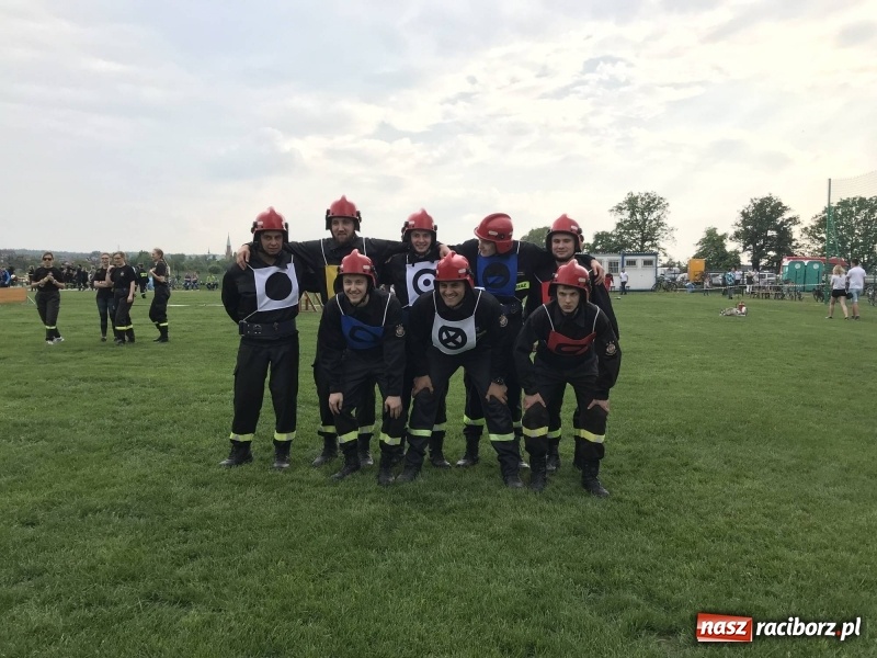 Zdjęcie w galerii na portalu naszraciborz.pl: Dwa razy Sudół oraz Miedonia i Markowice. Miejskie zawody sportowo-pożarnicze [FOTO i WIDEO] wiadomości z regionu
