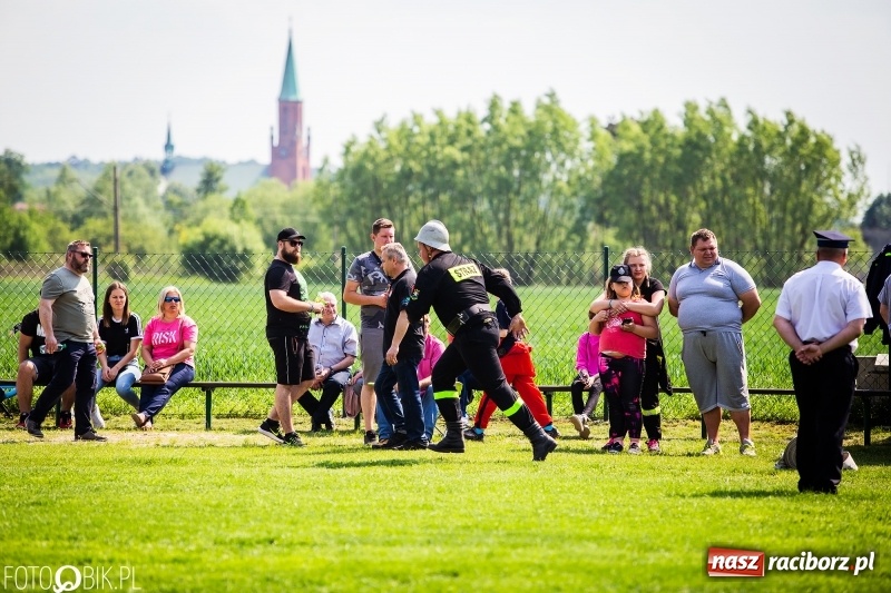 Zdjęcie w galerii na portalu naszraciborz.pl: Dwa razy Sudół oraz Miedonia i Markowice. Miejskie zawody sportowo-pożarnicze [FOTO i WIDEO] wiadomości z regionu