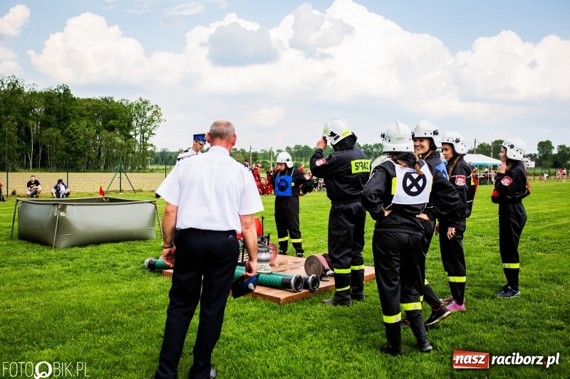 Zdjęcie w galerii na portalu naszraciborz.pl: Dwa razy Sudół oraz Miedonia i Markowice. Miejskie zawody sportowo-pożarnicze [FOTO i WIDEO] wiadomości z regionu