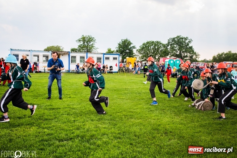 Zdjęcie w galerii na portalu naszraciborz.pl: Dwa razy Sudół oraz Miedonia i Markowice. Miejskie zawody sportowo-pożarnicze [FOTO i WIDEO] wiadomości z regionu