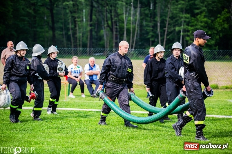 Zdjęcie w galerii na portalu naszraciborz.pl: Dwa razy Sudół oraz Miedonia i Markowice. Miejskie zawody sportowo-pożarnicze [FOTO i WIDEO] wiadomości z regionu