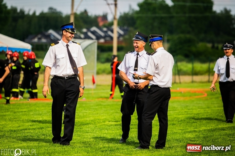 Zdjęcie w galerii na portalu naszraciborz.pl: Dwa razy Sudół oraz Miedonia i Markowice. Miejskie zawody sportowo-pożarnicze [FOTO i WIDEO] wiadomości z regionu