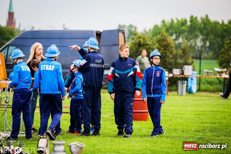 Zdjęcie w galerii na portalu naszraciborz.pl: Dwa razy Sudół oraz Miedonia i Markowice. Miejskie zawody sportowo-pożarnicze [FOTO i WIDEO] wiadomości z regionu