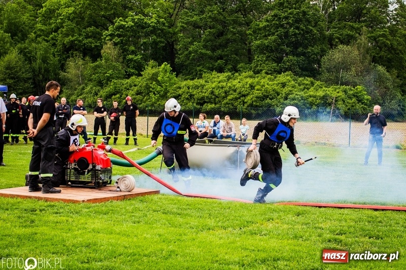 Zdjęcie w galerii na portalu naszraciborz.pl: Dwa razy Sudół oraz Miedonia i Markowice. Miejskie zawody sportowo-pożarnicze [FOTO i WIDEO] wiadomości z regionu