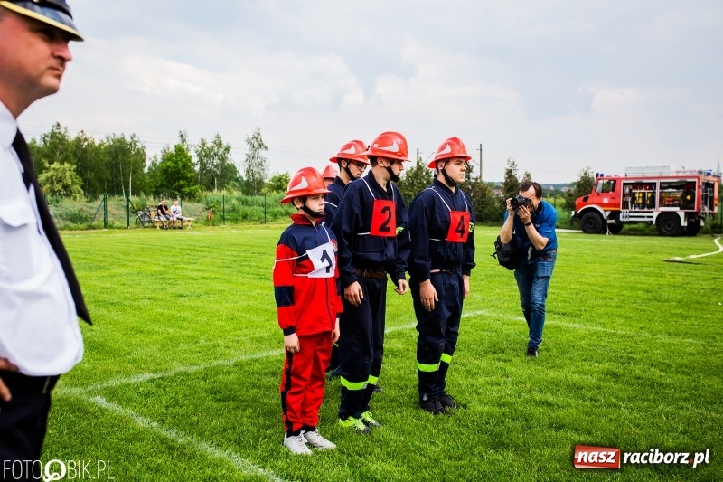 Zdjęcie w galerii na portalu naszraciborz.pl: Dwa razy Sudół oraz Miedonia i Markowice. Miejskie zawody sportowo-pożarnicze [FOTO i WIDEO] wiadomości z regionu