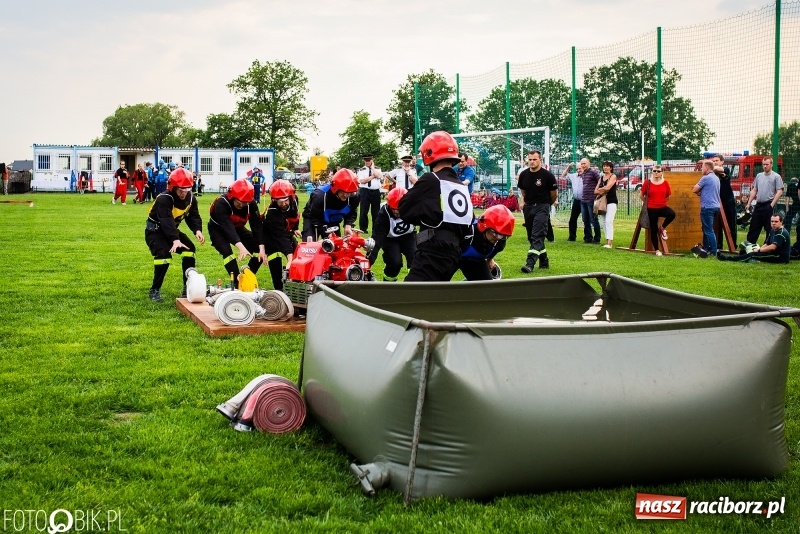 Zdjęcie w galerii na portalu naszraciborz.pl: Dwa razy Sudół oraz Miedonia i Markowice. Miejskie zawody sportowo-pożarnicze [FOTO i WIDEO] wiadomości z regionu