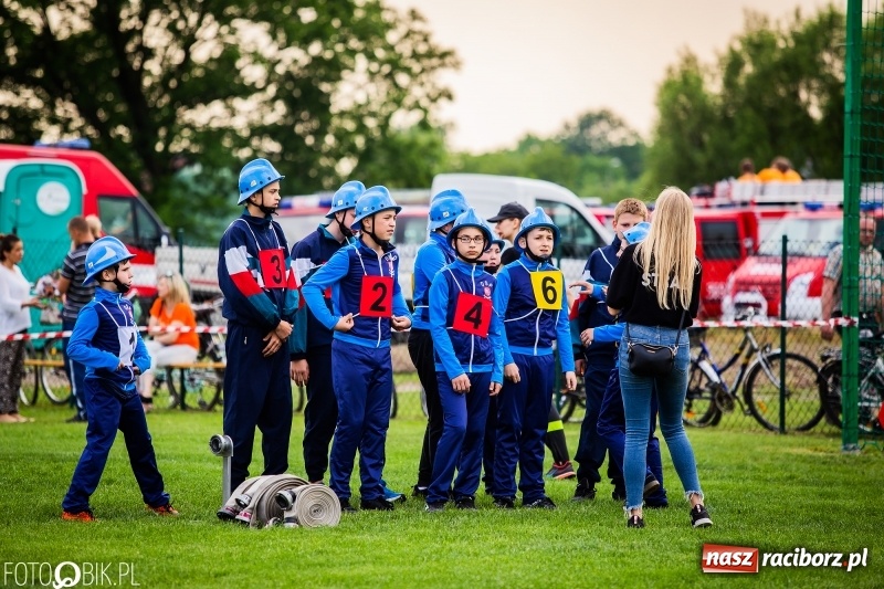 Zdjęcie w galerii na portalu naszraciborz.pl: Dwa razy Sudół oraz Miedonia i Markowice. Miejskie zawody sportowo-pożarnicze [FOTO i WIDEO] wiadomości z regionu