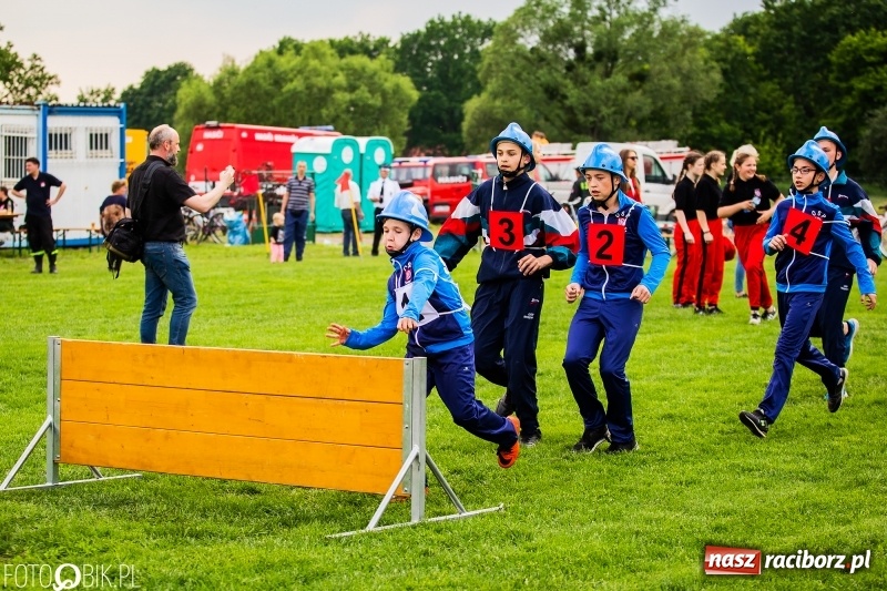Zdjęcie w galerii na portalu naszraciborz.pl: Dwa razy Sudół oraz Miedonia i Markowice. Miejskie zawody sportowo-pożarnicze [FOTO i WIDEO] wiadomości z regionu