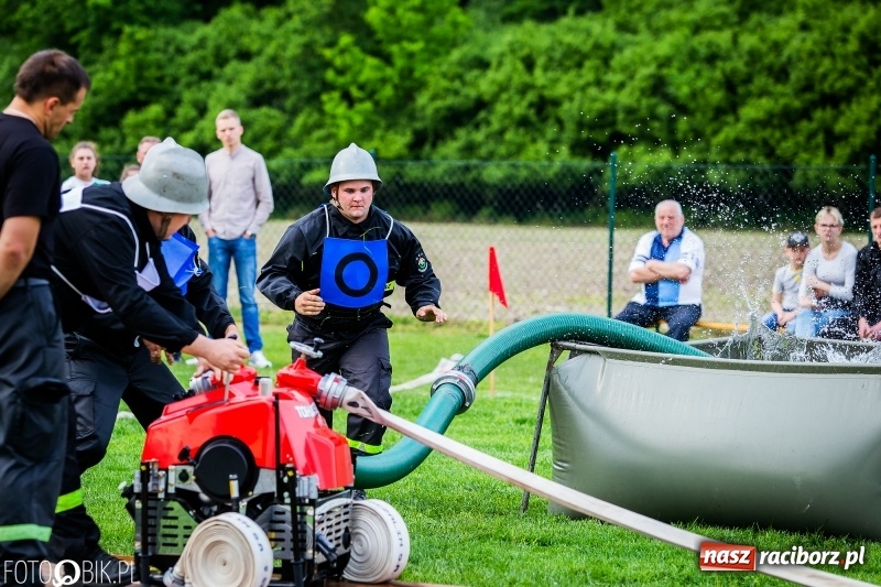 Zdjęcie w galerii na portalu naszraciborz.pl: Dwa razy Sudół oraz Miedonia i Markowice. Miejskie zawody sportowo-pożarnicze [FOTO i WIDEO] wiadomości z regionu