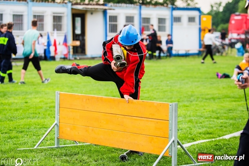 Zdjęcie w galerii na portalu naszraciborz.pl: Dwa razy Sudół oraz Miedonia i Markowice. Miejskie zawody sportowo-pożarnicze [FOTO i WIDEO] wiadomości z regionu