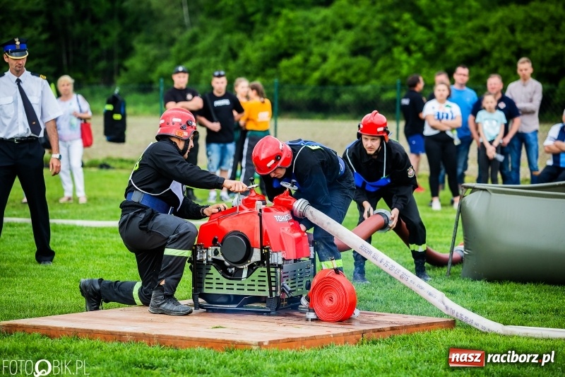Zdjęcie w galerii na portalu naszraciborz.pl: Dwa razy Sudół oraz Miedonia i Markowice. Miejskie zawody sportowo-pożarnicze [FOTO i WIDEO] wiadomości z regionu