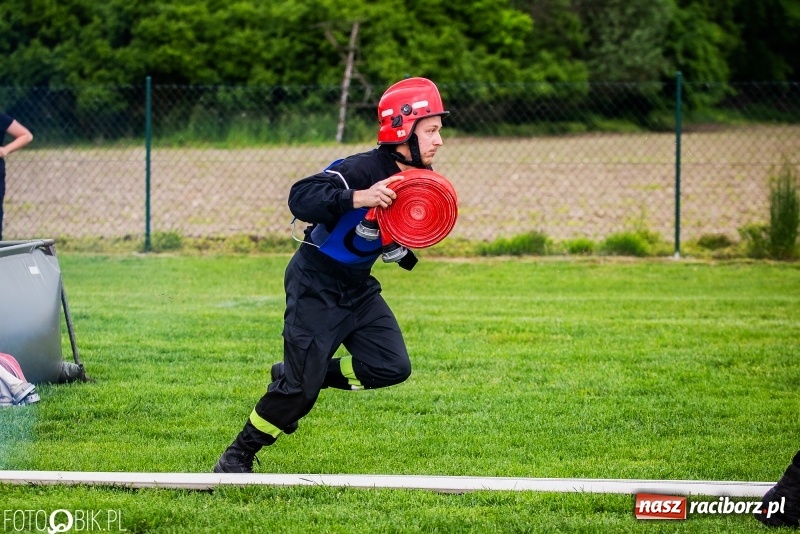 Zdjęcie w galerii na portalu naszraciborz.pl: Dwa razy Sudół oraz Miedonia i Markowice. Miejskie zawody sportowo-pożarnicze [FOTO i WIDEO] wiadomości z regionu