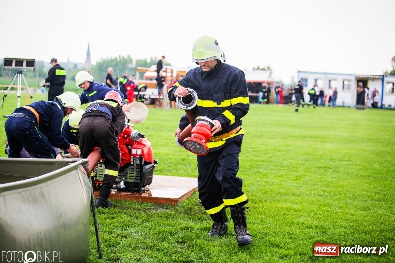 Zdjęcie w galerii na portalu naszraciborz.pl: Dwa razy Sudół oraz Miedonia i Markowice. Miejskie zawody sportowo-pożarnicze [FOTO i WIDEO] wiadomości z regionu