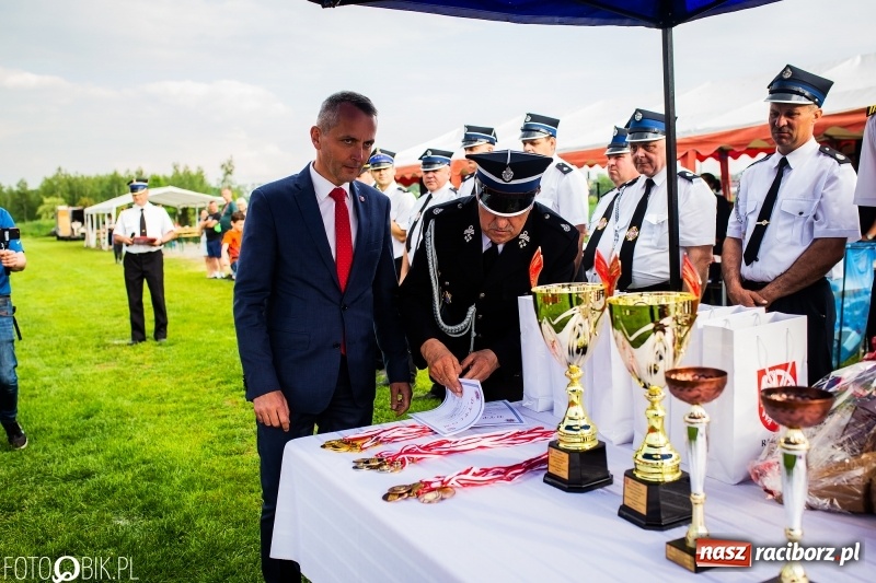 Zdjęcie w galerii na portalu naszraciborz.pl: Dwa razy Sudół oraz Miedonia i Markowice. Miejskie zawody sportowo-pożarnicze [FOTO i WIDEO] wiadomości z regionu