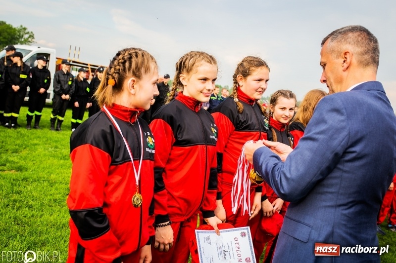 Zdjęcie w galerii na portalu naszraciborz.pl: Dwa razy Sudół oraz Miedonia i Markowice. Miejskie zawody sportowo-pożarnicze [FOTO i WIDEO] wiadomości z regionu
