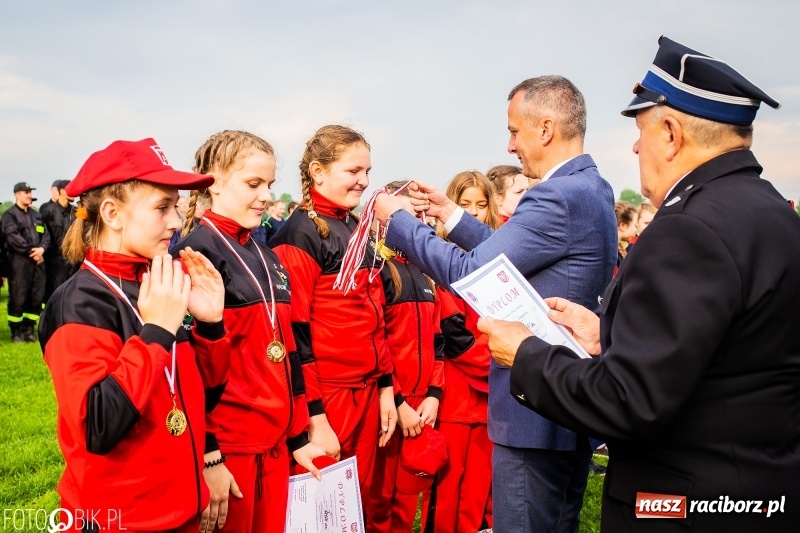 Zdjęcie w galerii na portalu naszraciborz.pl: Dwa razy Sudół oraz Miedonia i Markowice. Miejskie zawody sportowo-pożarnicze [FOTO i WIDEO] wiadomości z regionu