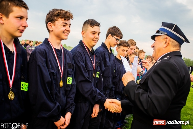 Zdjęcie w galerii na portalu naszraciborz.pl: Dwa razy Sudół oraz Miedonia i Markowice. Miejskie zawody sportowo-pożarnicze [FOTO i WIDEO] wiadomości z regionu