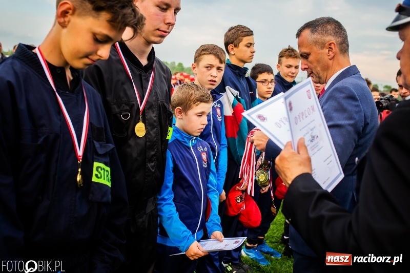 Zdjęcie w galerii na portalu naszraciborz.pl: Dwa razy Sudół oraz Miedonia i Markowice. Miejskie zawody sportowo-pożarnicze [FOTO i WIDEO] wiadomości z regionu