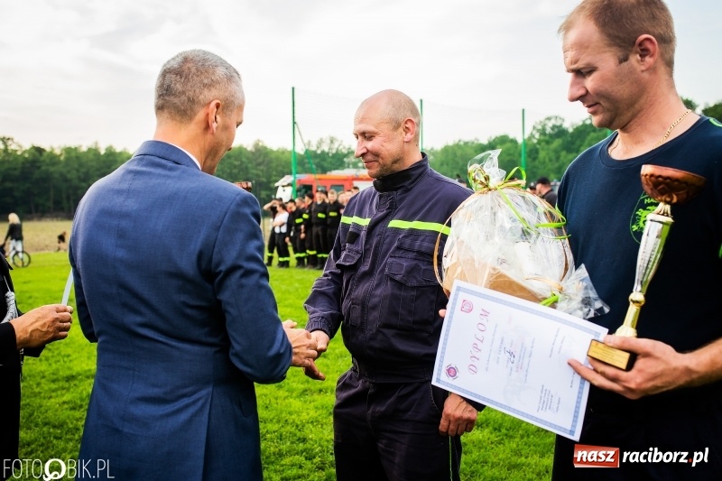 Zdjęcie w galerii na portalu naszraciborz.pl: Dwa razy Sudół oraz Miedonia i Markowice. Miejskie zawody sportowo-pożarnicze [FOTO i WIDEO] wiadomości z regionu