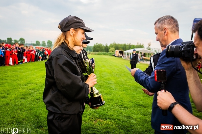 Zdjęcie w galerii na portalu naszraciborz.pl: Dwa razy Sudół oraz Miedonia i Markowice. Miejskie zawody sportowo-pożarnicze [FOTO i WIDEO] wiadomości z regionu