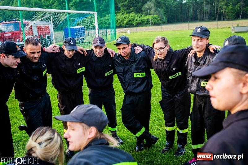 Zdjęcie w galerii na portalu naszraciborz.pl: Dwa razy Sudół oraz Miedonia i Markowice. Miejskie zawody sportowo-pożarnicze [FOTO i WIDEO] wiadomości z regionu