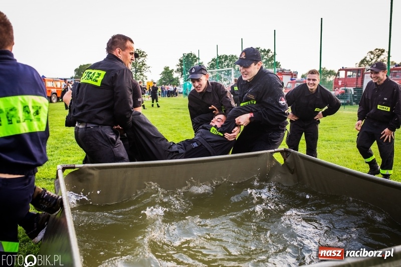 Zdjęcie w galerii na portalu naszraciborz.pl: Dwa razy Sudół oraz Miedonia i Markowice. Miejskie zawody sportowo-pożarnicze [FOTO i WIDEO] wiadomości z regionu