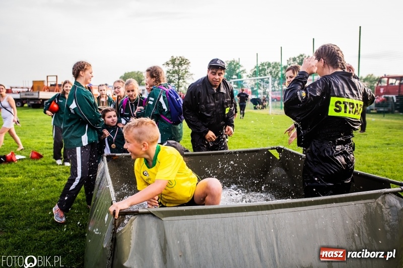Zdjęcie w galerii na portalu naszraciborz.pl: Dwa razy Sudół oraz Miedonia i Markowice. Miejskie zawody sportowo-pożarnicze [FOTO i WIDEO] wiadomości z regionu