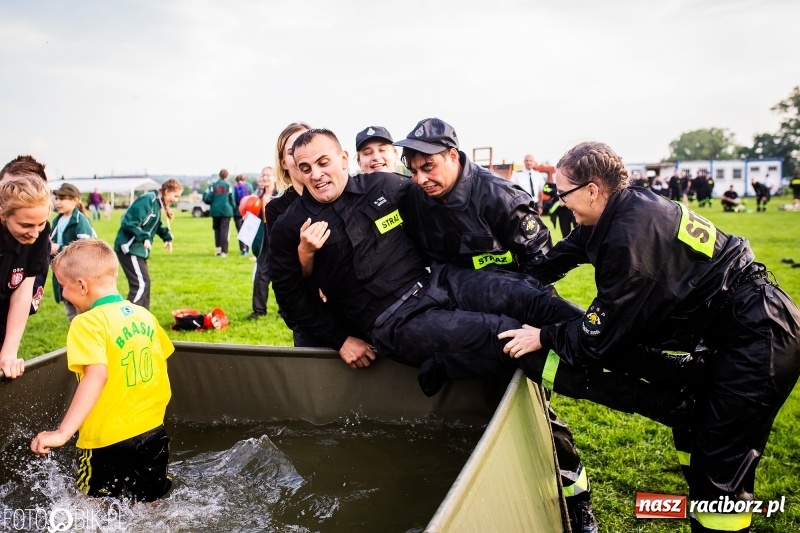 Zdjęcie w galerii na portalu naszraciborz.pl: Dwa razy Sudół oraz Miedonia i Markowice. Miejskie zawody sportowo-pożarnicze [FOTO i WIDEO] wiadomości z regionu