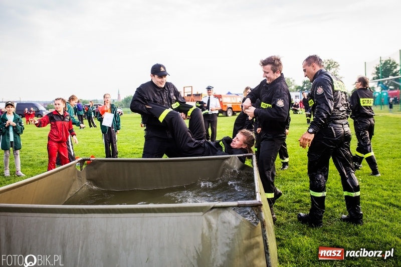 Zdjęcie w galerii na portalu naszraciborz.pl: Dwa razy Sudół oraz Miedonia i Markowice. Miejskie zawody sportowo-pożarnicze [FOTO i WIDEO] wiadomości z regionu