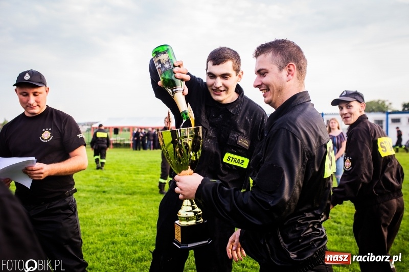 Zdjęcie w galerii na portalu naszraciborz.pl: Dwa razy Sudół oraz Miedonia i Markowice. Miejskie zawody sportowo-pożarnicze [FOTO i WIDEO] wiadomości z regionu
