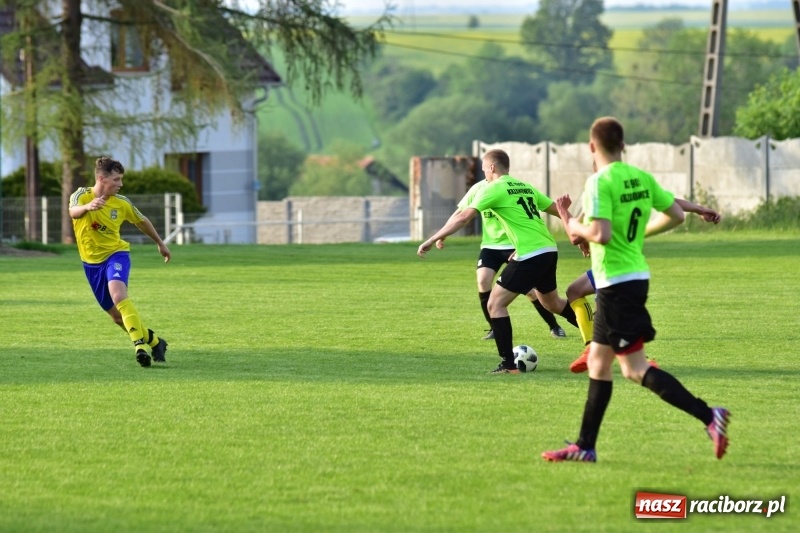 Zdjęcie w galerii na portalu naszraciborz.pl: Krzanowice przechyliły szalę zwycięstwa w pierwszej połowie wiadomości z regionu