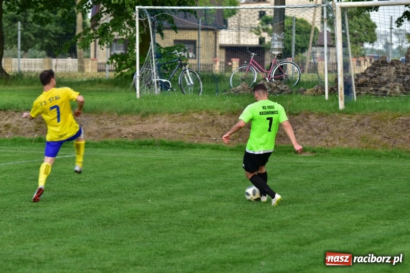 Zdjęcie w galerii na portalu naszraciborz.pl: Krzanowice przechyliły szalę zwycięstwa w pierwszej połowie wiadomości z regionu