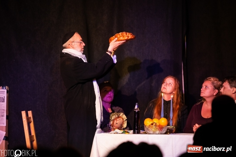 Zdjęcie w galerii na portalu naszraciborz.pl: Festiwal kultury żydowskiej Kugel na Zamku Piastowskim wiadomości z regionu