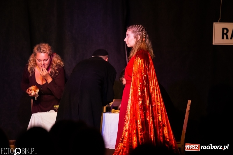 Zdjęcie w galerii na portalu naszraciborz.pl: Festiwal kultury żydowskiej Kugel na Zamku Piastowskim wiadomości z regionu