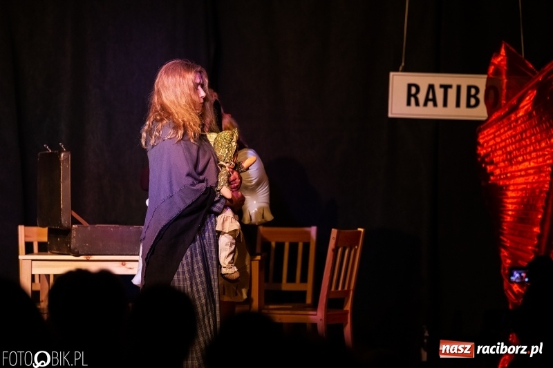 Zdjęcie w galerii na portalu naszraciborz.pl: Festiwal kultury żydowskiej Kugel na Zamku Piastowskim wiadomości z regionu