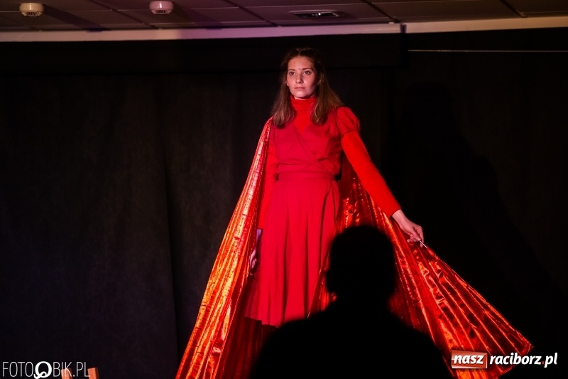 Zdjęcie w galerii na portalu naszraciborz.pl: Festiwal kultury żydowskiej Kugel na Zamku Piastowskim wiadomości z regionu