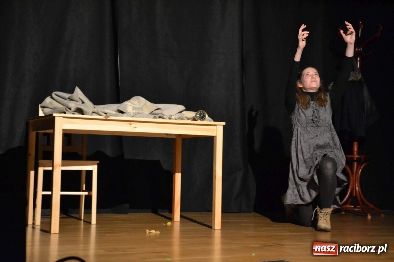 Zdjęcie w galerii na portalu naszraciborz.pl: Festiwal kultury żydowskiej Kugel na Zamku Piastowskim wiadomości z regionu