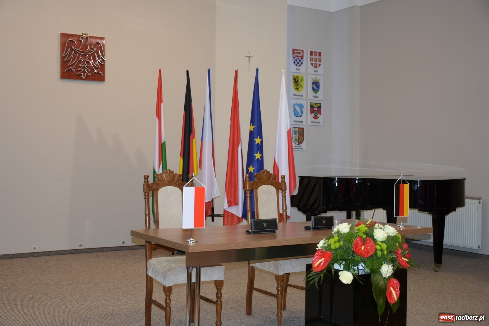 Zdjęcie w galerii na portalu naszraciborz.pl: Koncert majowy i jubileusz partnerskich gmin  wiadomości z regionu