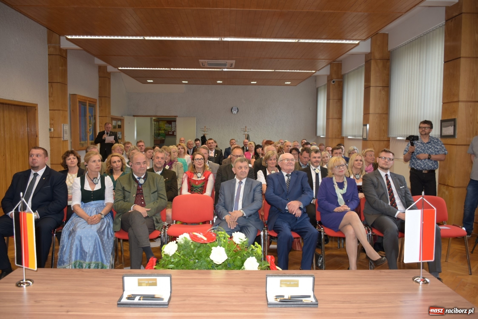 Zdjęcie w galerii na portalu naszraciborz.pl: Koncert majowy i jubileusz partnerskich gmin  wiadomości z regionu