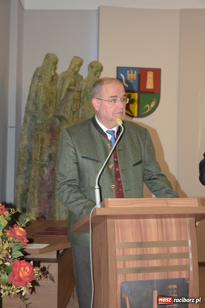 Zdjęcie w galerii na portalu naszraciborz.pl: Koncert majowy i jubileusz partnerskich gmin  wiadomości z regionu