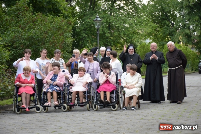 Zdjęcie w galerii na portalu naszraciborz.pl: Koncert majowy i jubileusz partnerskich gmin  wiadomości z regionu