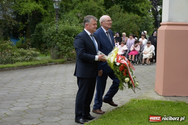 Zdjęcie w galerii na portalu naszraciborz.pl: Koncert majowy i jubileusz partnerskich gmin  wiadomości z regionu