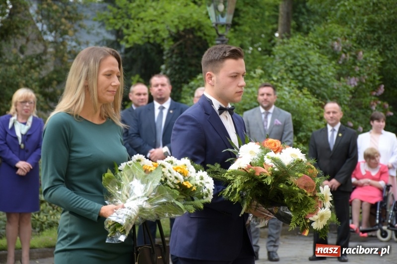 Zdjęcie w galerii na portalu naszraciborz.pl: Koncert majowy i jubileusz partnerskich gmin  wiadomości z regionu