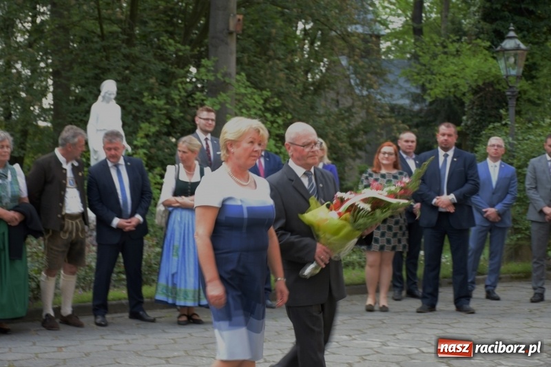 Zdjęcie w galerii na portalu naszraciborz.pl: Koncert majowy i jubileusz partnerskich gmin  wiadomości z regionu