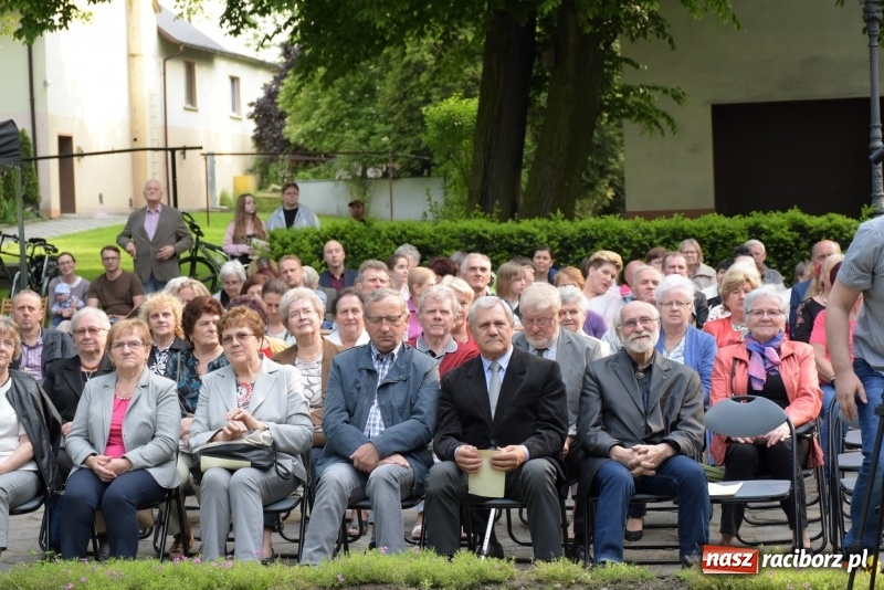 Zdjęcie w galerii na portalu naszraciborz.pl: Koncert majowy i jubileusz partnerskich gmin  wiadomości z regionu