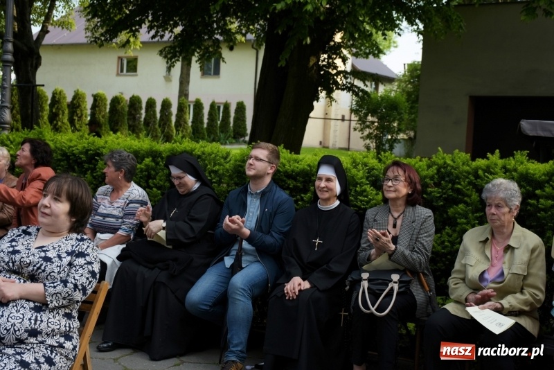 Zdjęcie w galerii na portalu naszraciborz.pl: Koncert majowy i jubileusz partnerskich gmin  wiadomości z regionu